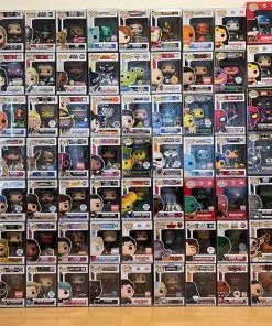 Quantum Collectibles Quantum's Grail Quest Mystery Box - May 2022 (please Read Item Description Before Purchasing)